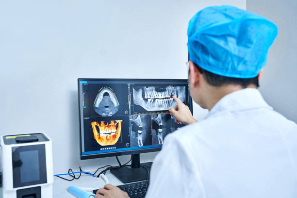 Best Emergency Dentist for Knocked-Out Tooth in Day Heights, OH